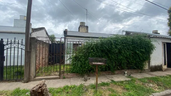 Casa en Pasaje 82 Bis 2100