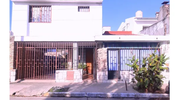 Casa en Julio Argentino Roca 200