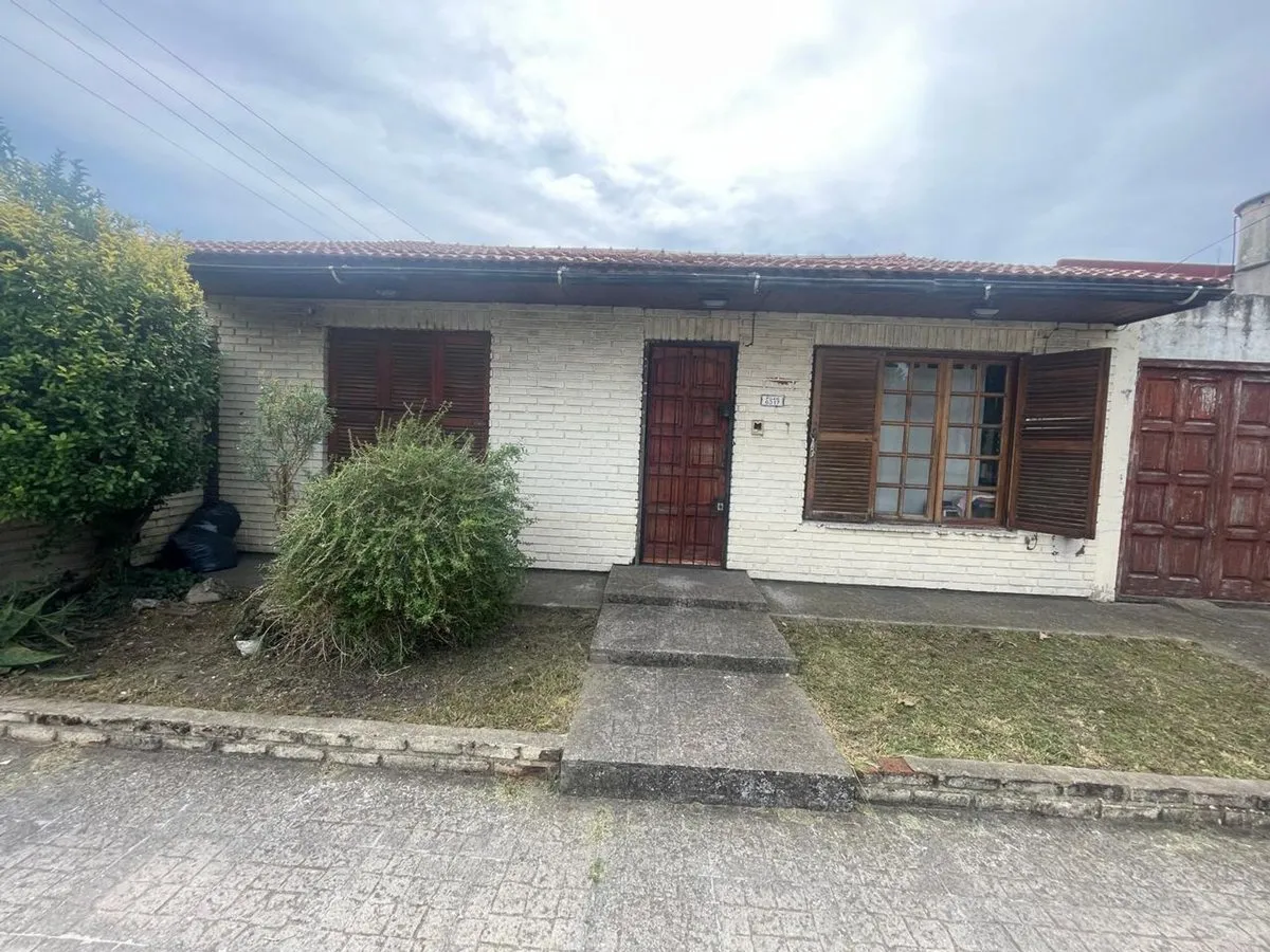 Casa en Puán 6300
