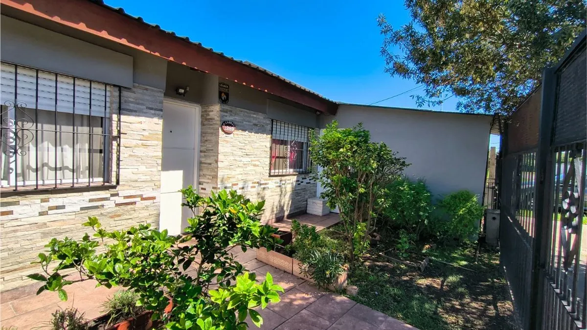 Casa en Pedro Cabral 1200