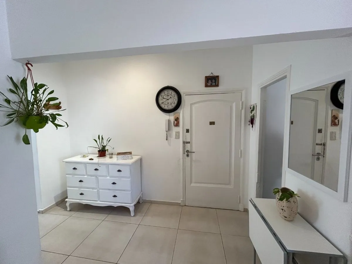 Departamento en Avenida Juan Bautista Alberdi 6200