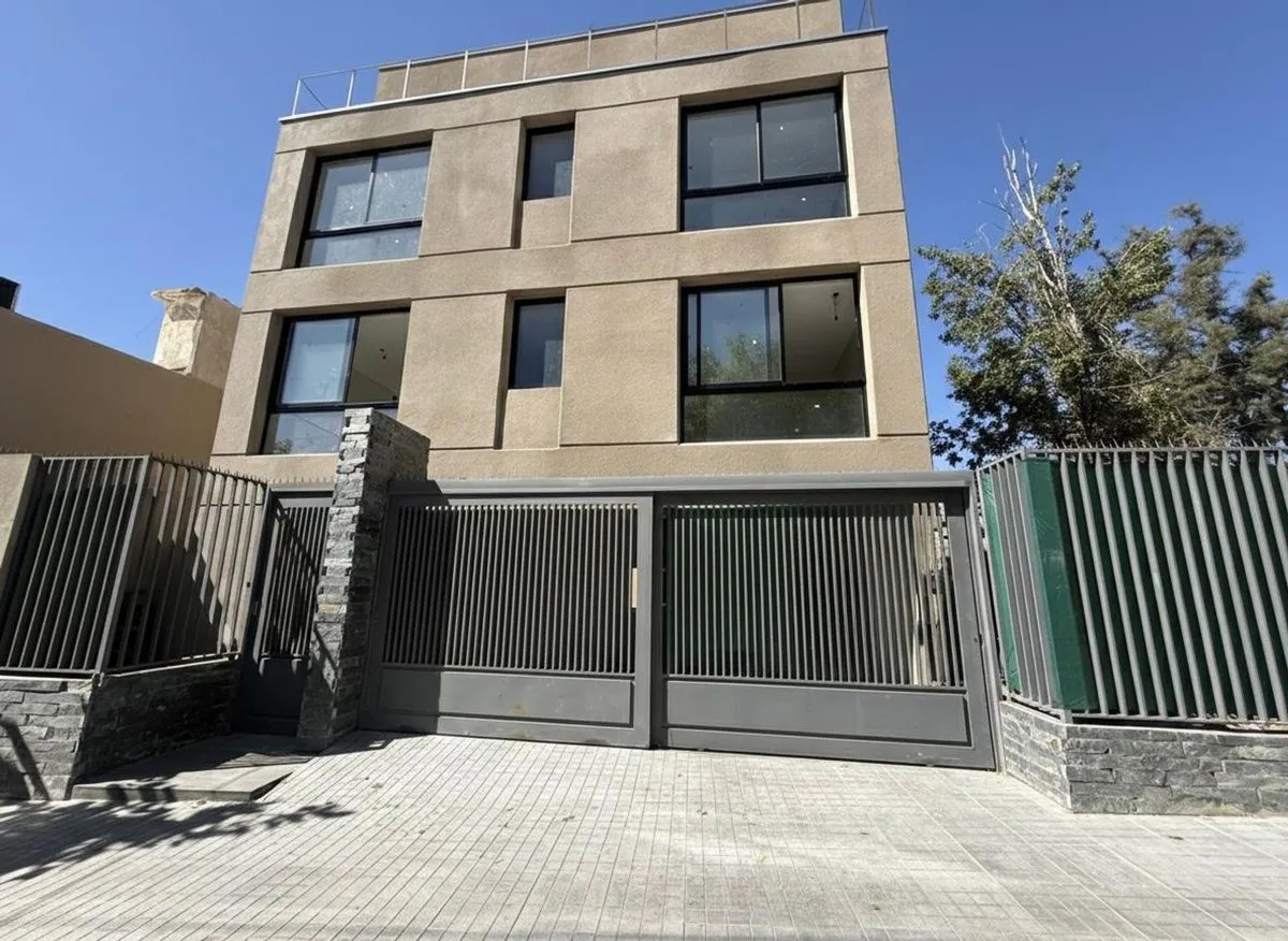Departamento en Lamadrid 800