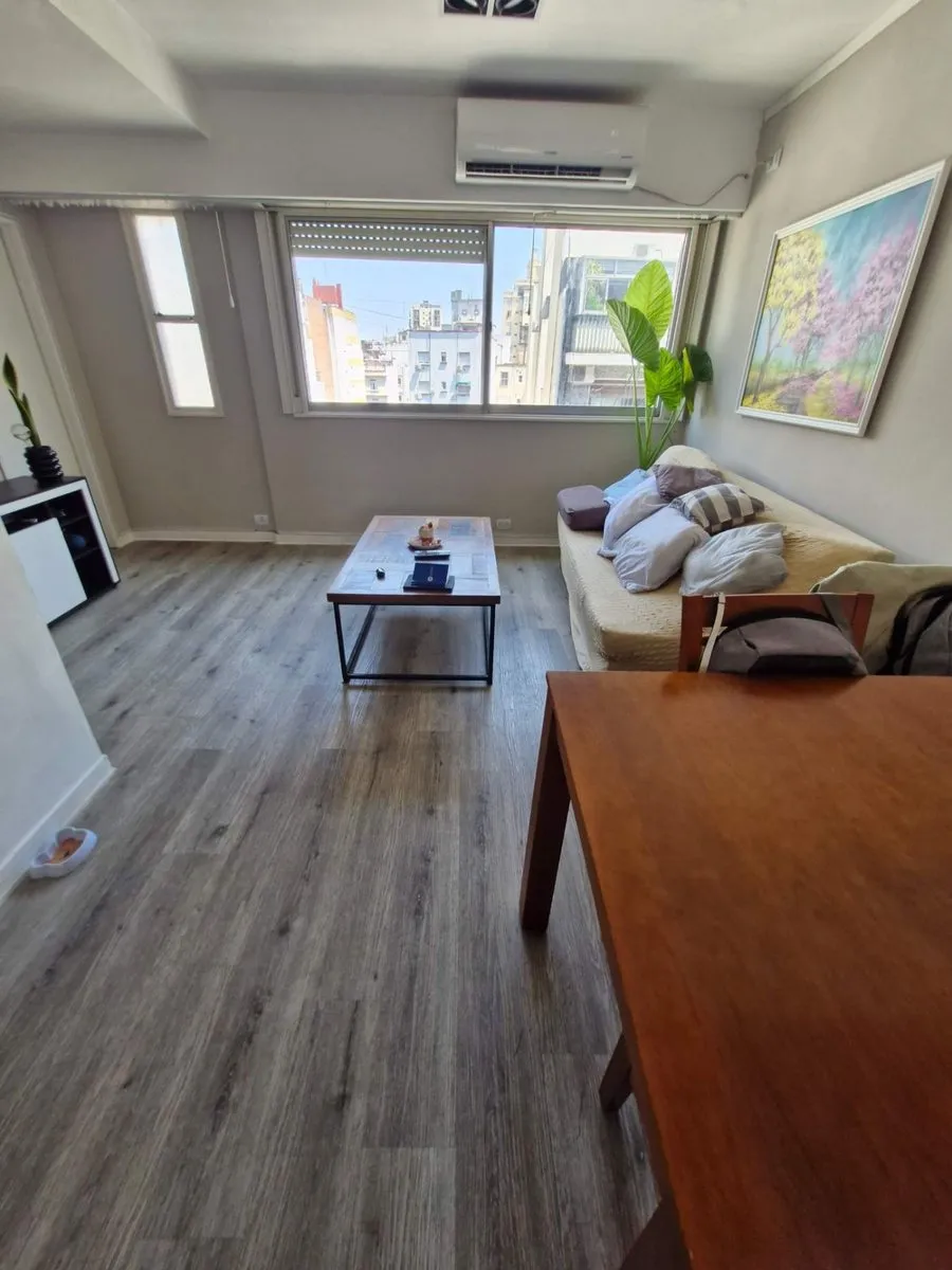 Departamento en Valentín Gómez 2700