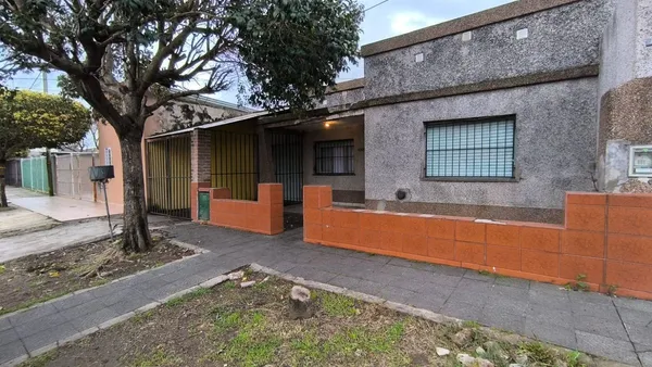 Casa en Maipú 1000