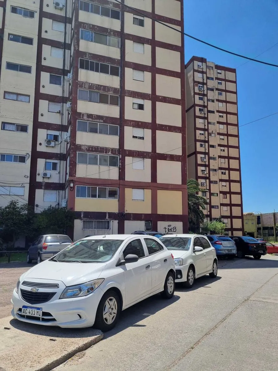 Departamento en Avenida Debenedetti 2100