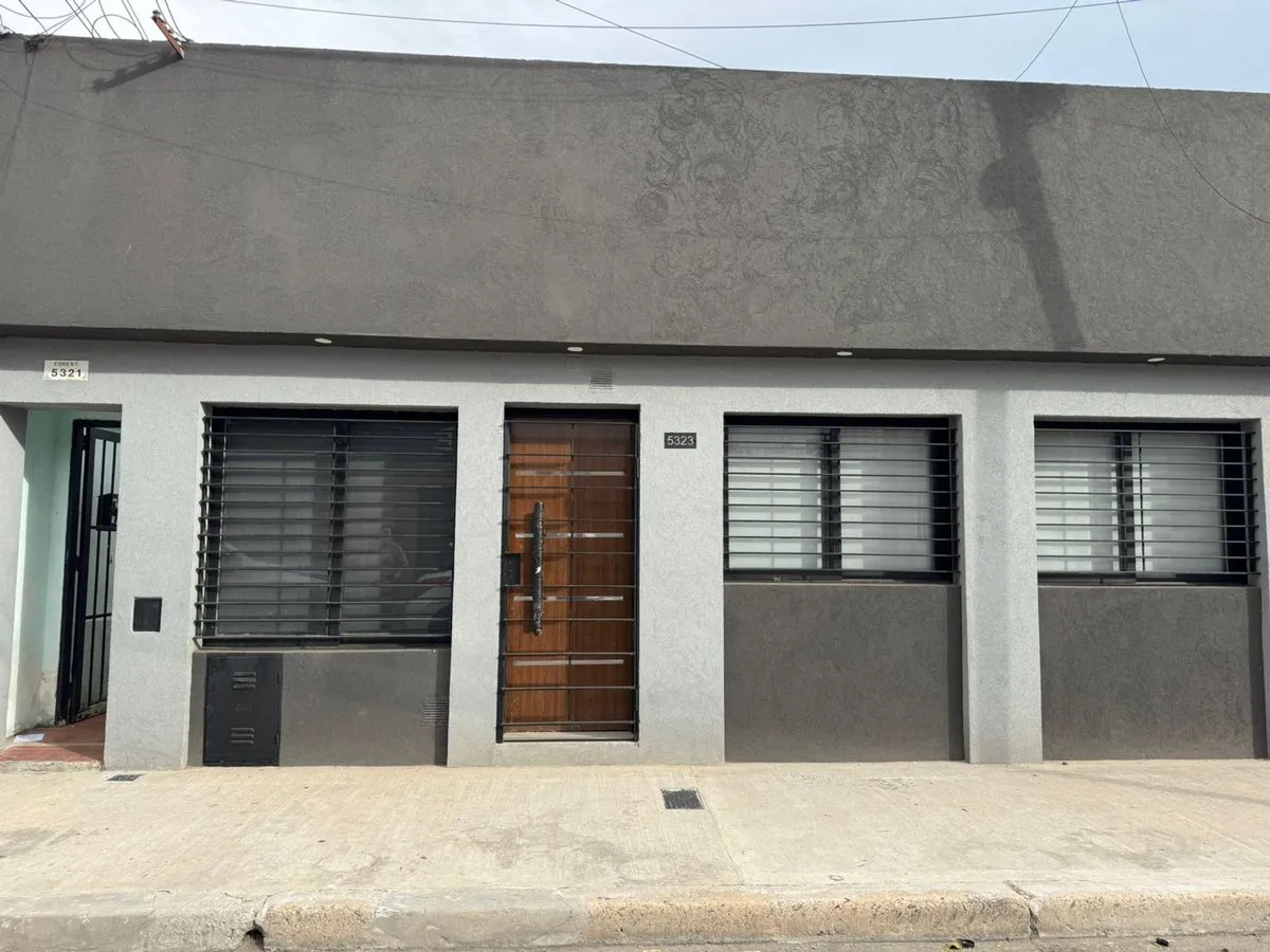 Casa en Forest 5300