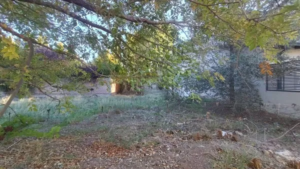 Lote en Pilcomayo 2300