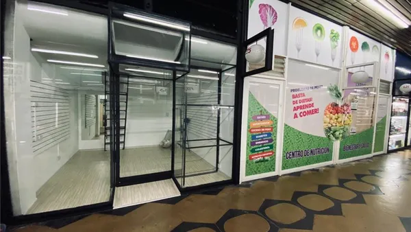Local Comercial en Centenera 100