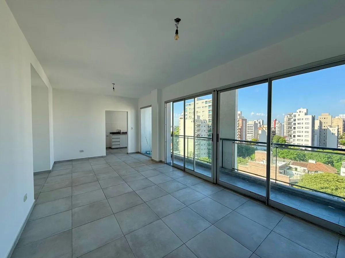 Departamento en Alvear 800