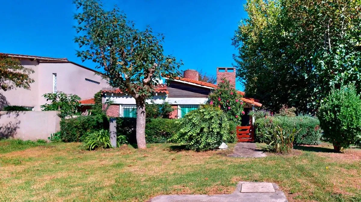 Casa en Miguel Sagastizabal 5200