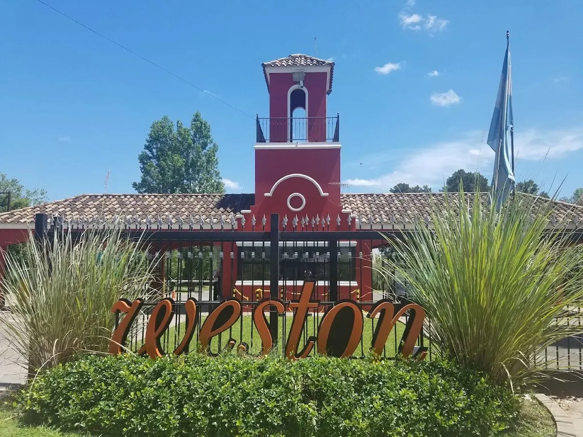 Lote en Almafuerte 1500