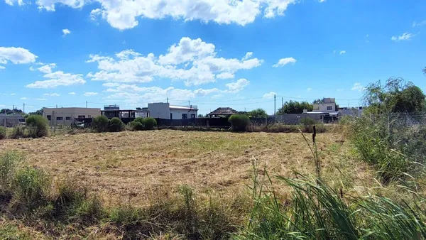 Lote en 611 E/ 29 y 30 S/N