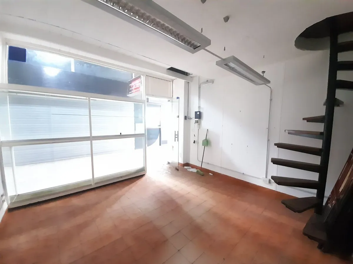 Local Comercial en Belgrano 2100