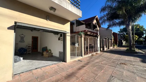 P H en Juan del Campillo 2100
