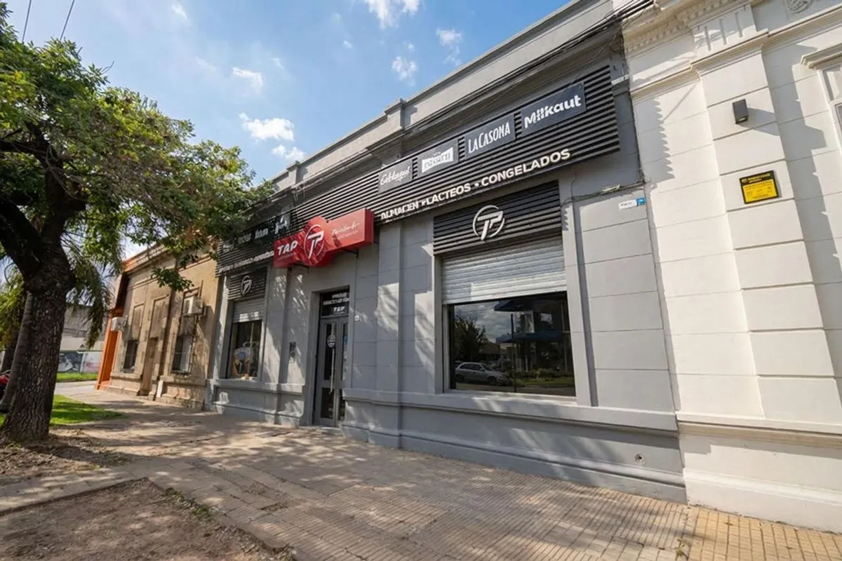 Local Comercial en Avenida General Paz 4900