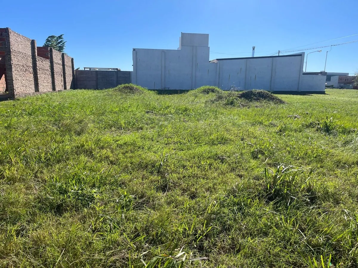 Lote en Reinaldo Actis 200