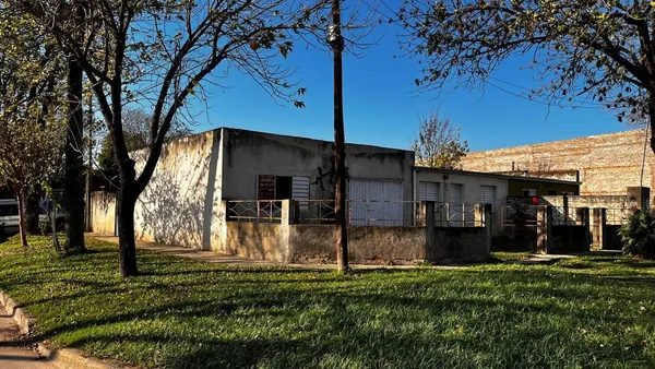 Casa en Gobernador Crespo 300
