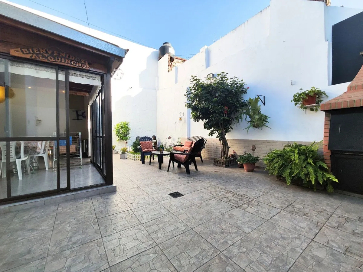 Casa en Falucho 1100