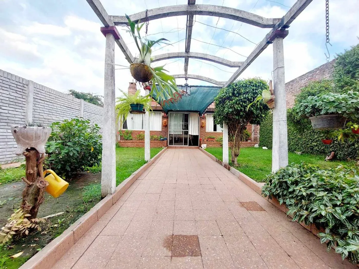 Casa en Crisólogo Larralde 5500