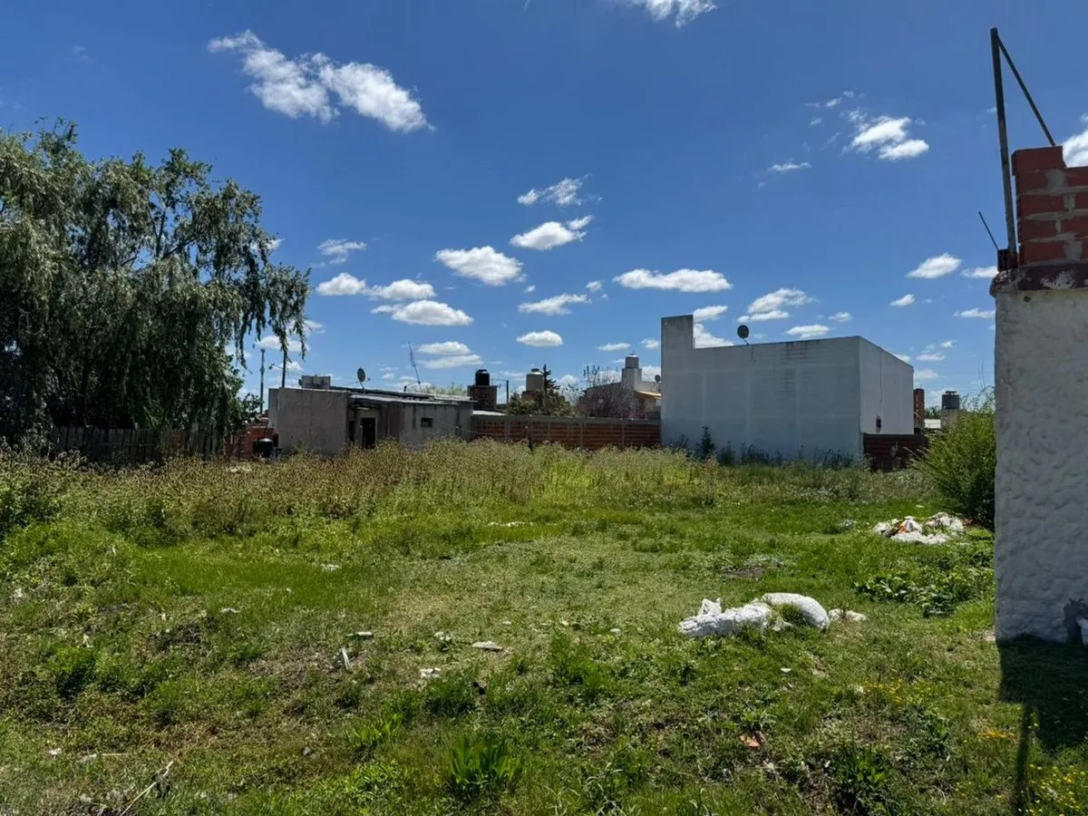 Lote en 25 E/ 161 Norte y 161 Sur S/N