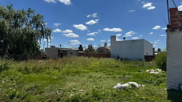 Lote en 25 E/ 161 Norte y 161 Sur S/N