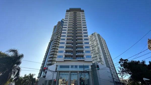 Departamento en Bv Pellegrini 2400