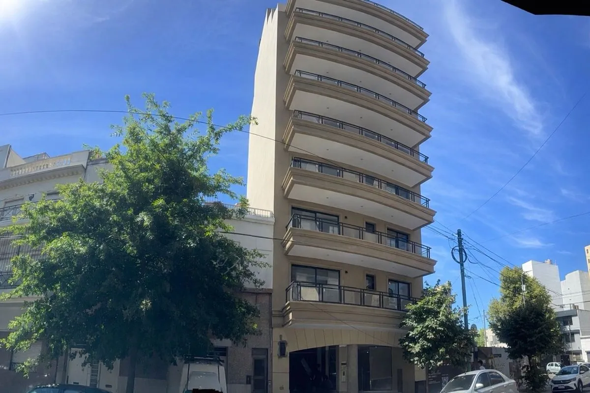 Departamento en Concordia 900