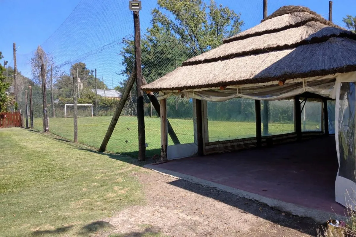 Lote en Roca 400