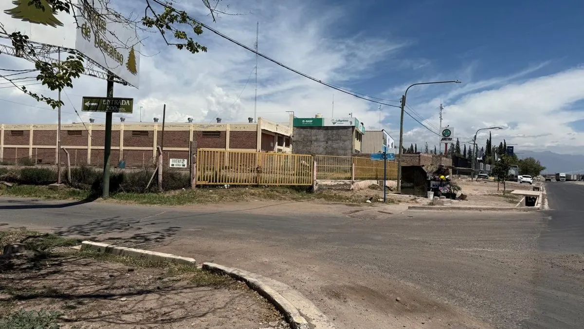 Lote en Lateral Sur Acceso Este S/N