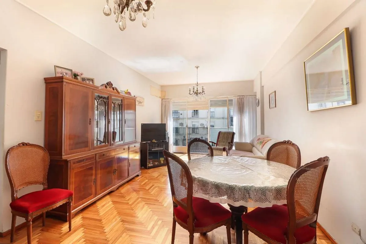 Departamento en Avenida Pueyrredón 400