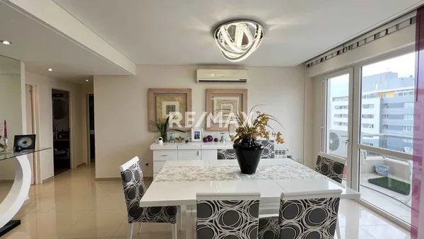 Departamento en Almirante Brown 800