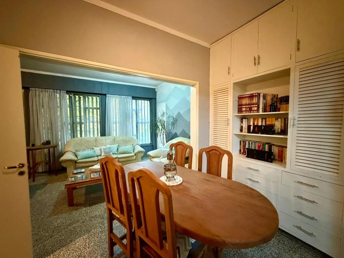 Casa en Berutti 200