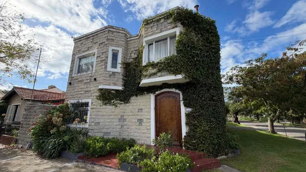 Casa en Calle 16 1700