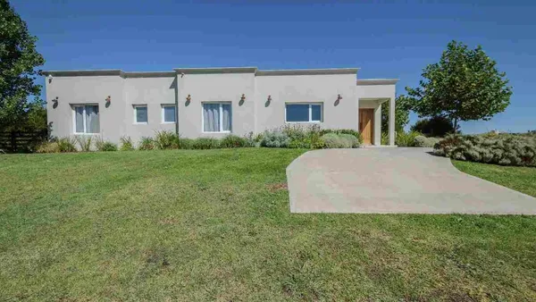 Casa en Calle 5s, Lote 104 100