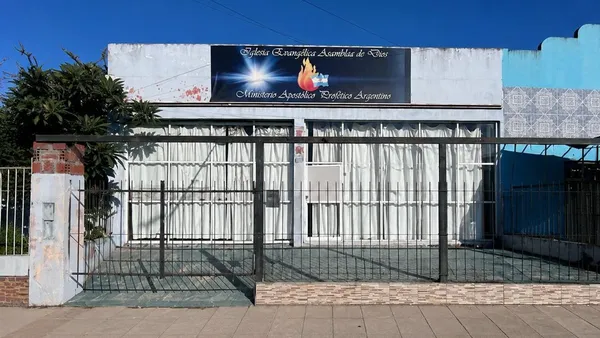 Local Comercial en Avenida Lujan 3200