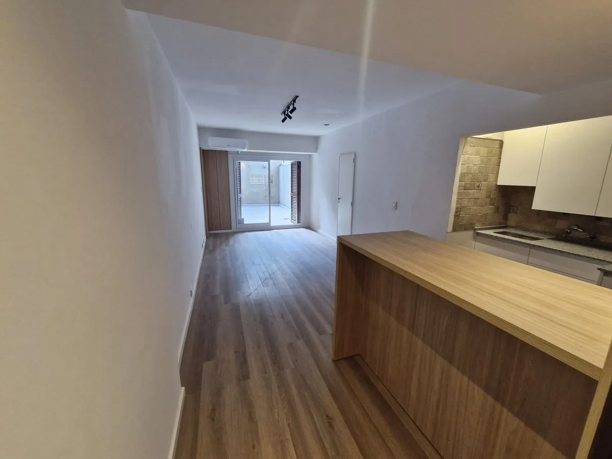 Departamento en Juncal 3000
