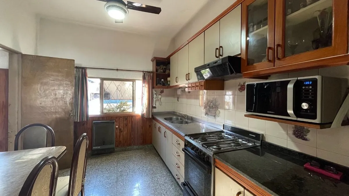 Casa en Matheu 2400