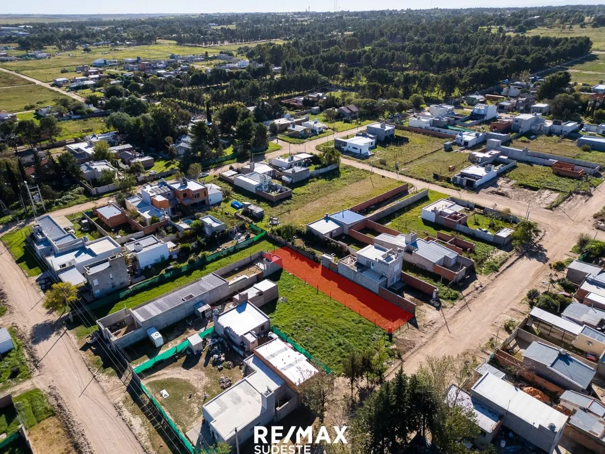 Lote en Felipe Varela 1300