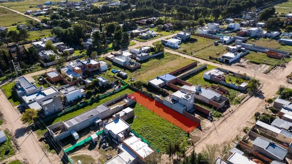 Lote en Felipe Varela 1300