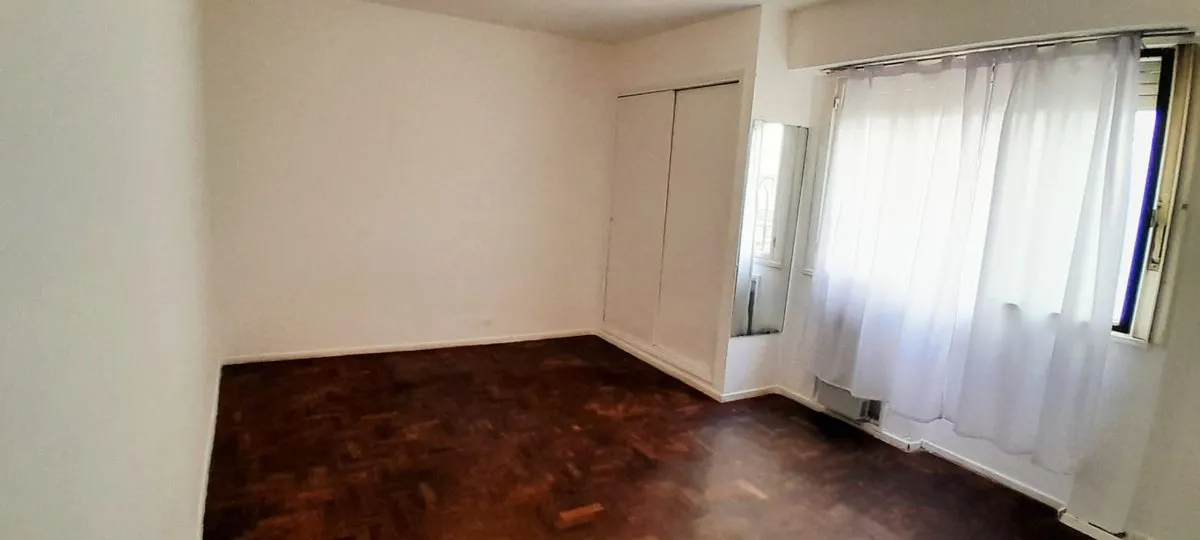 Departamento en Presidente José Evaristo Uriburu 200