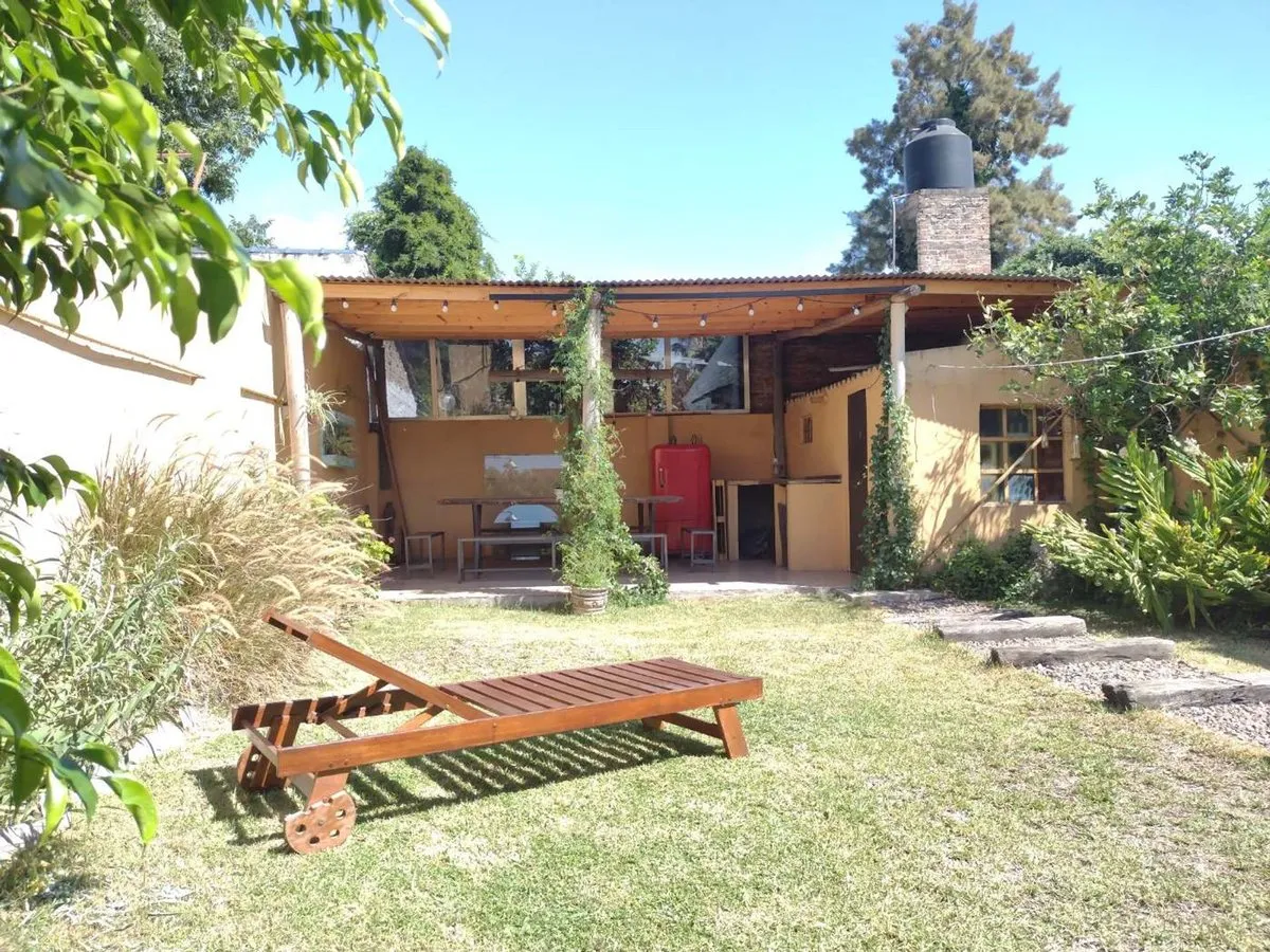 Casa en General Juan Jose Valle 700