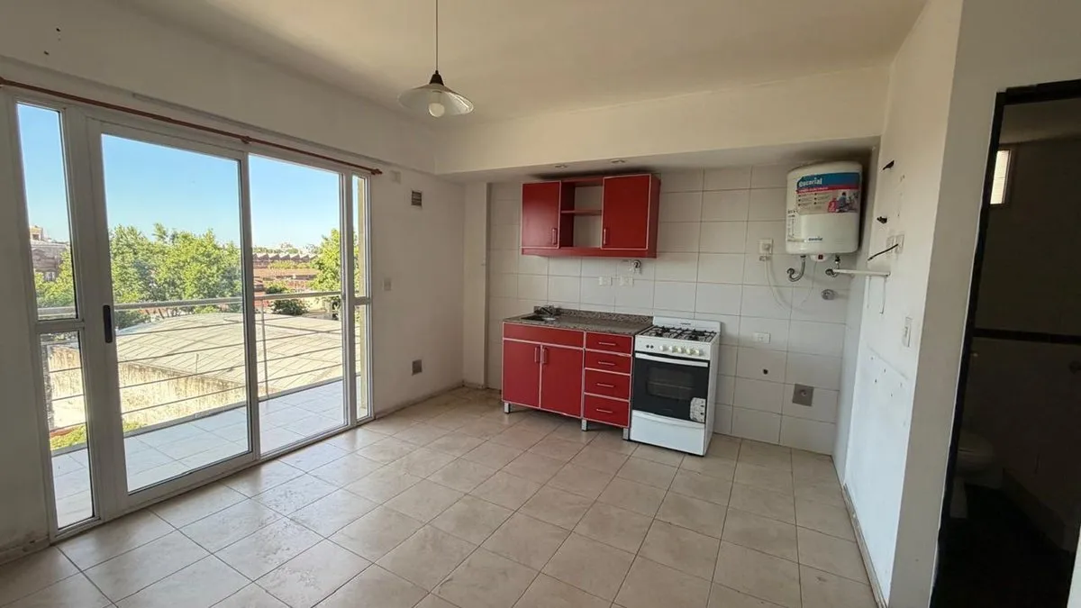 Departamento en Avenida Rivadavia 10700