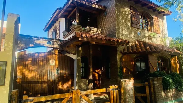 Casa en Leguizamón 800