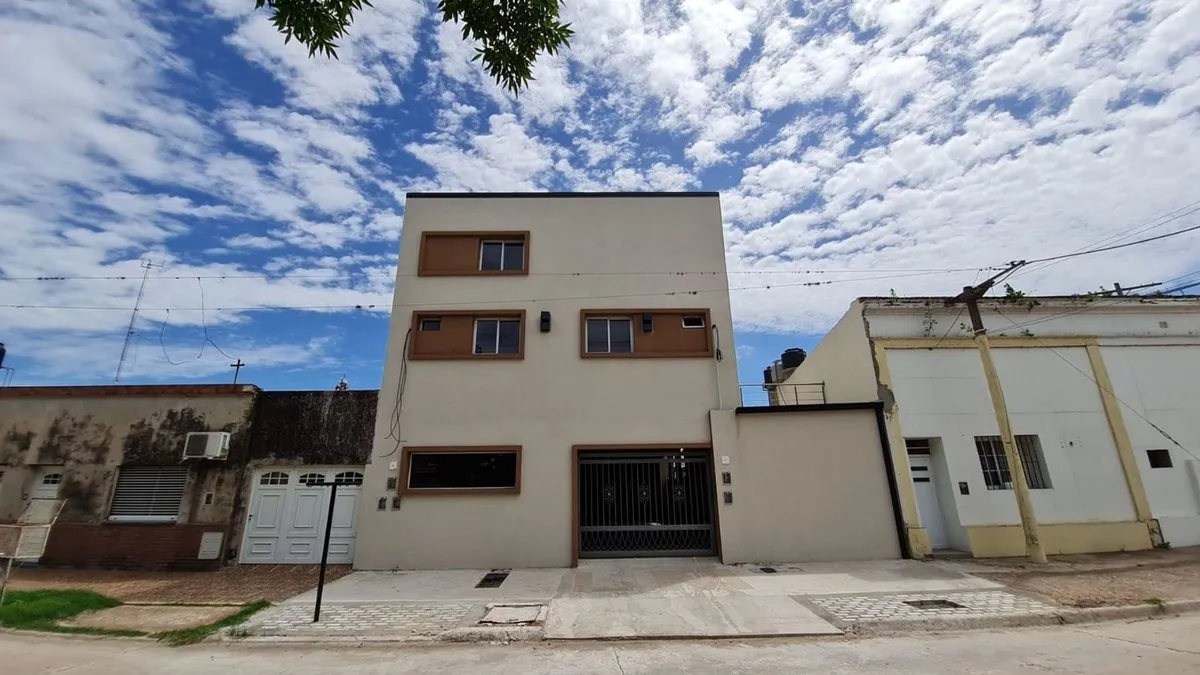 Departamento en San Martín 1700