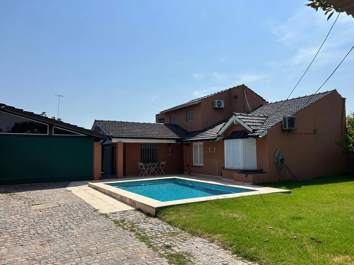 Casa en San Martín 1500