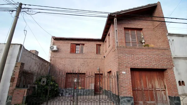 Casa en Don Bosco 400
