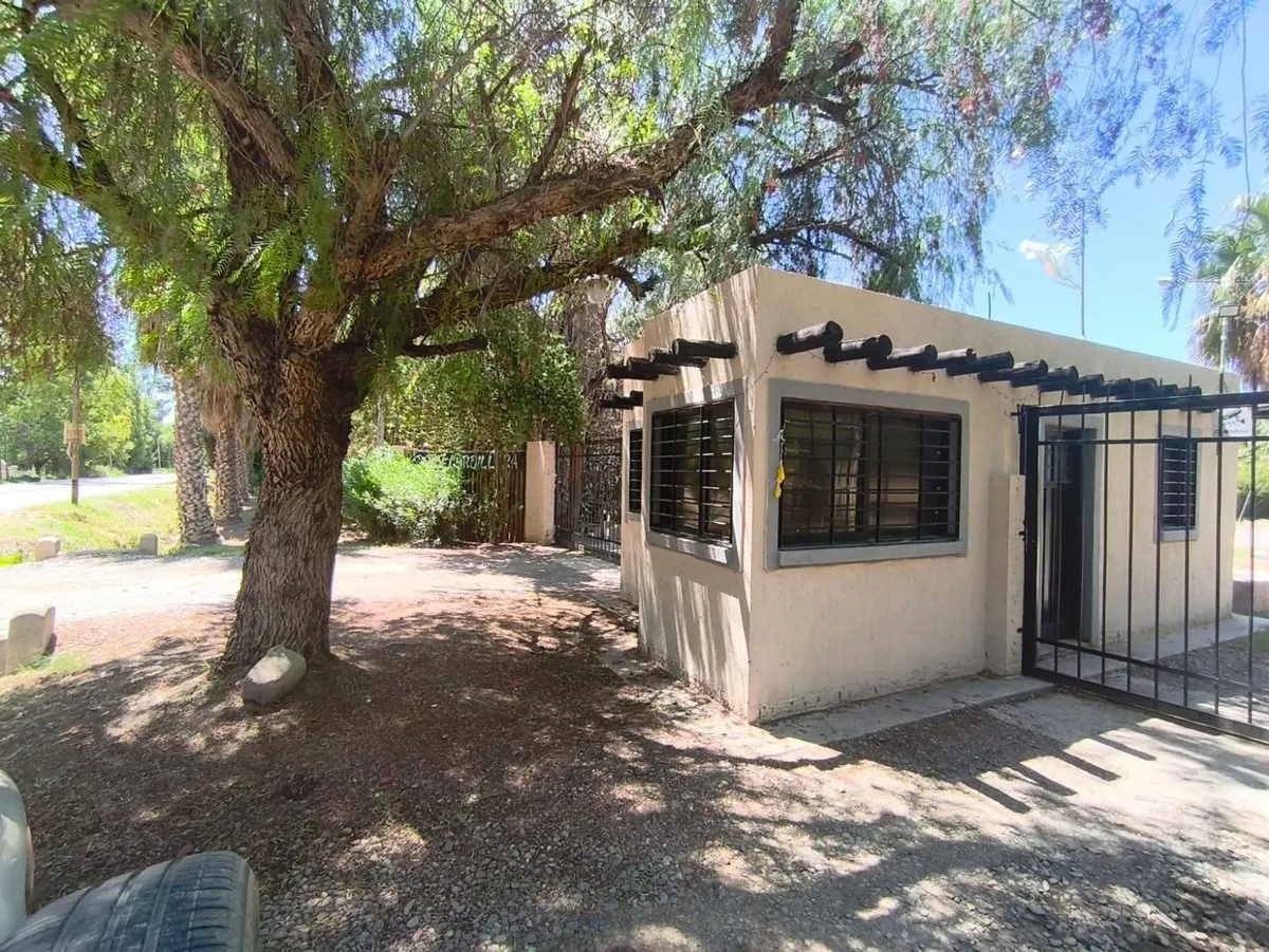Casa en Nicolás Serpa 4600