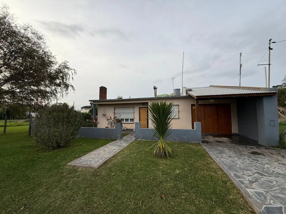 Casa en 856 Entre 16 y 18 0