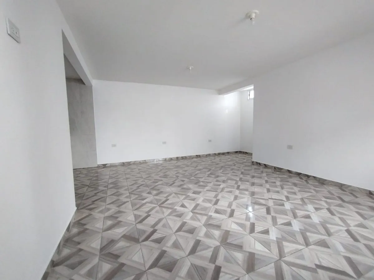Departamento en Colinas Verdes 200
