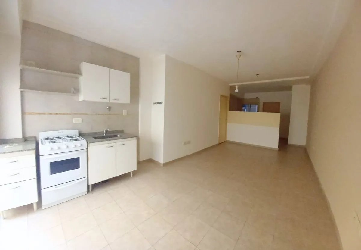 Departamento en Pumacahua 700